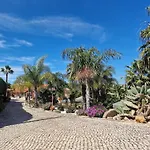 Quinta Do Baia Lagos